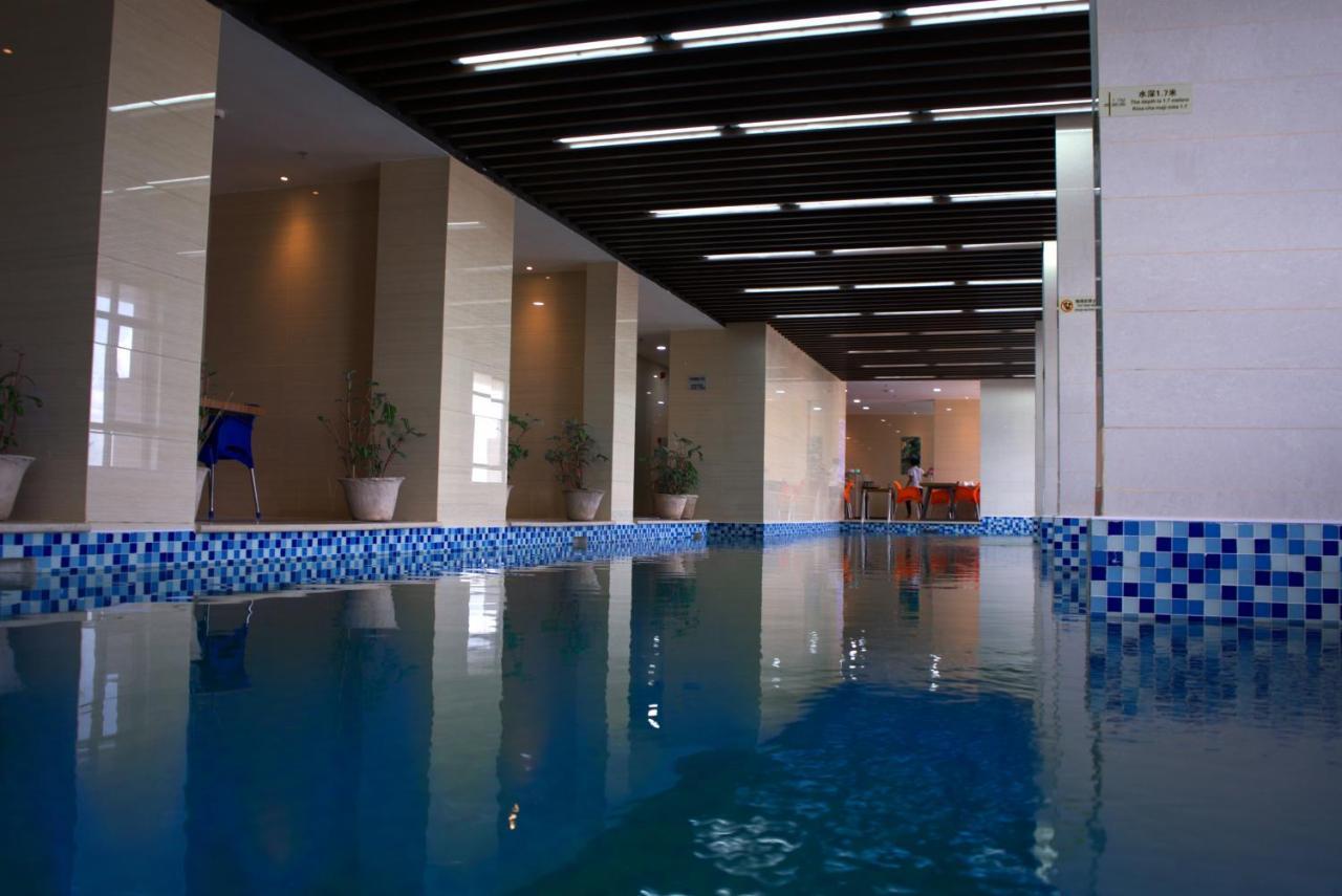 Lark Hotel Dar es Salaam Eksteriør billede