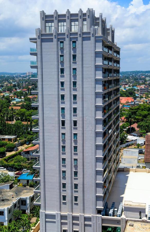 Lark Hotel Dar es Salaam Eksteriør billede