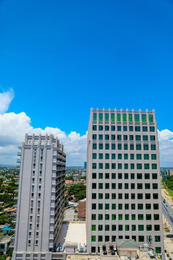 Lark Hotel Dar es Salaam Eksteriør billede